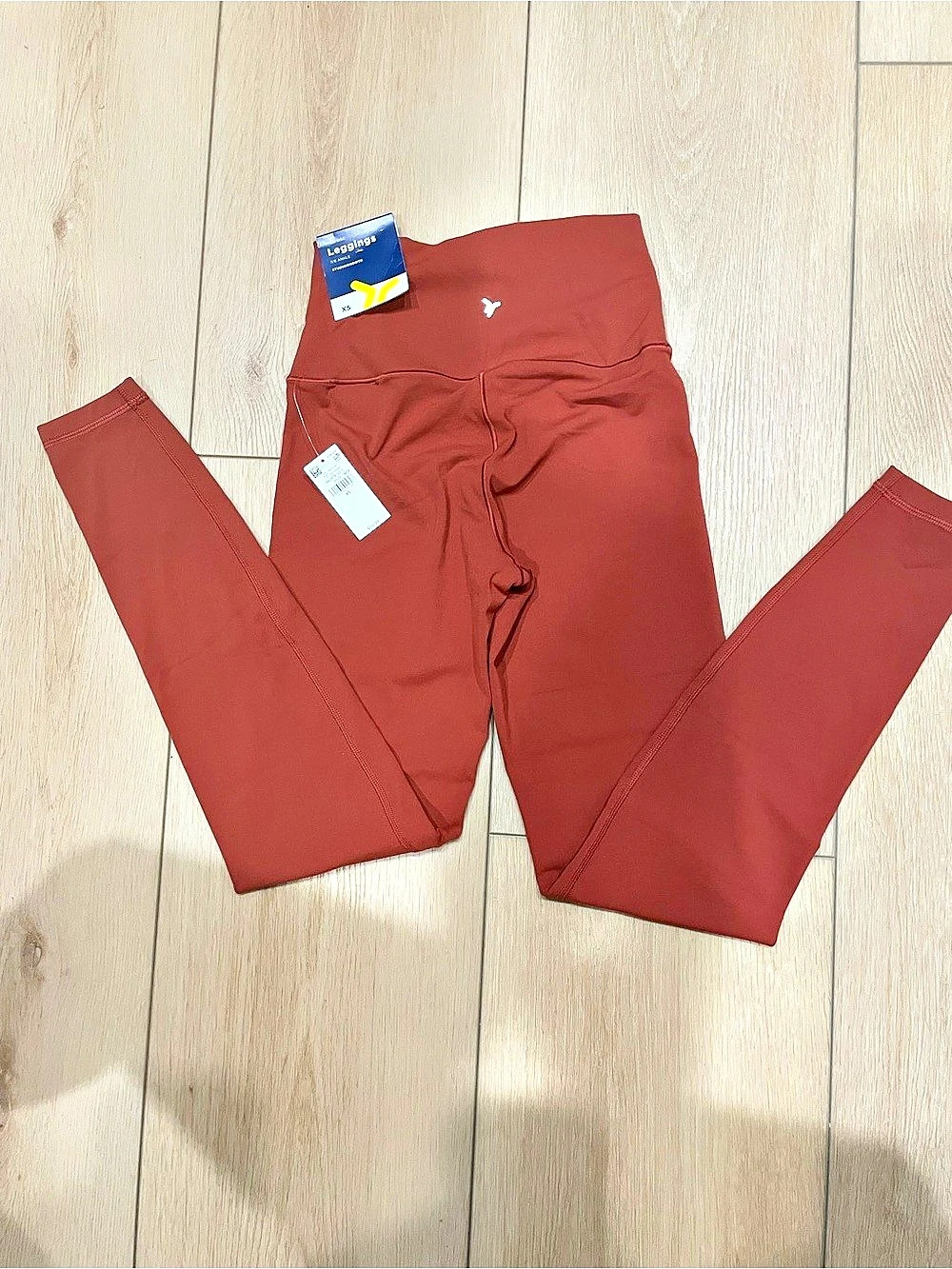 Old Navy High-Rise Leggings Go-Dry Active Studio Smooth XS NWT
